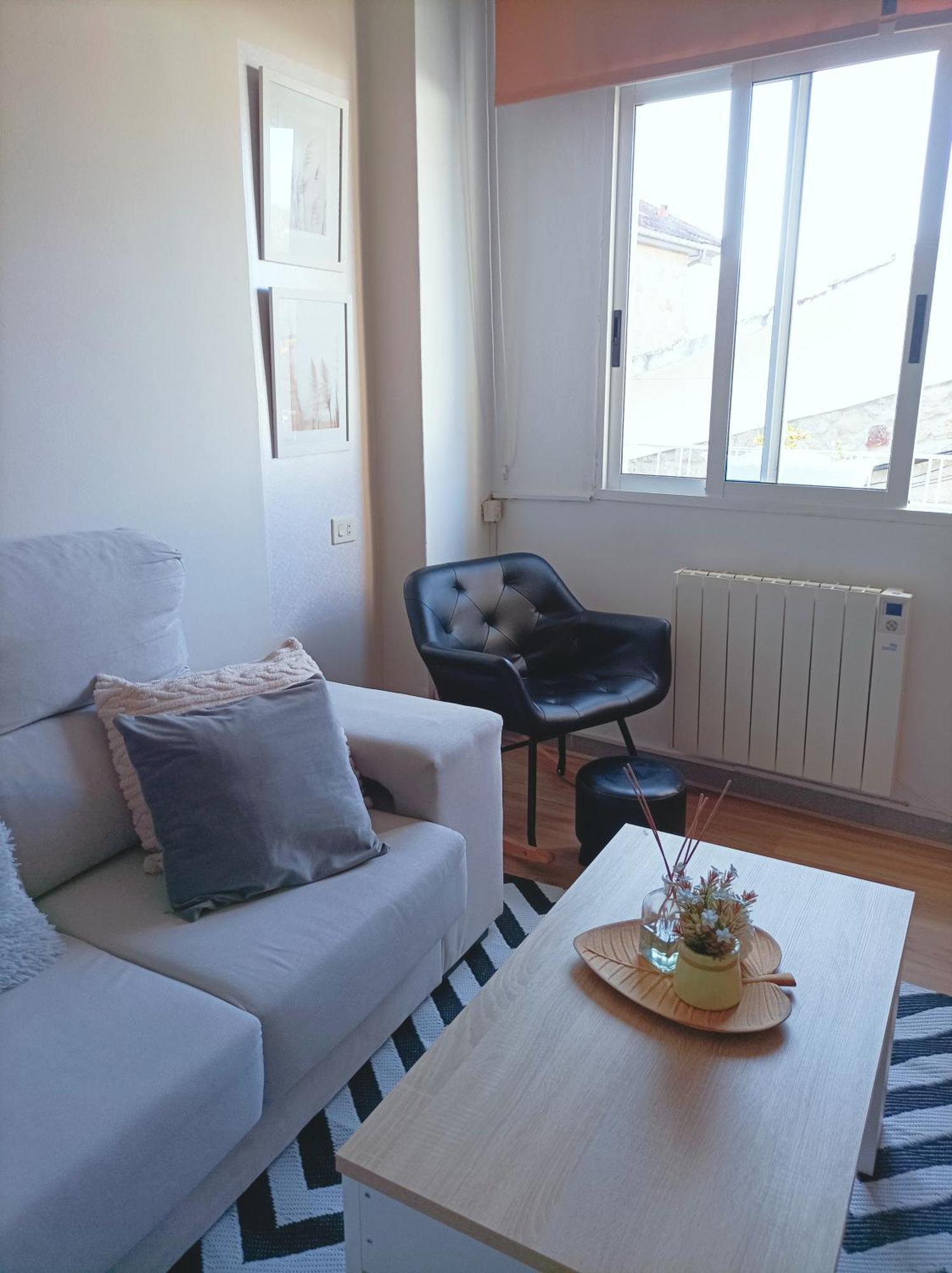 Apartamento Sobreira En Centro Allariz Con Wifi Exterior photo